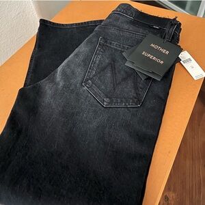 NWT Mother the tomcat jeans. Size 28